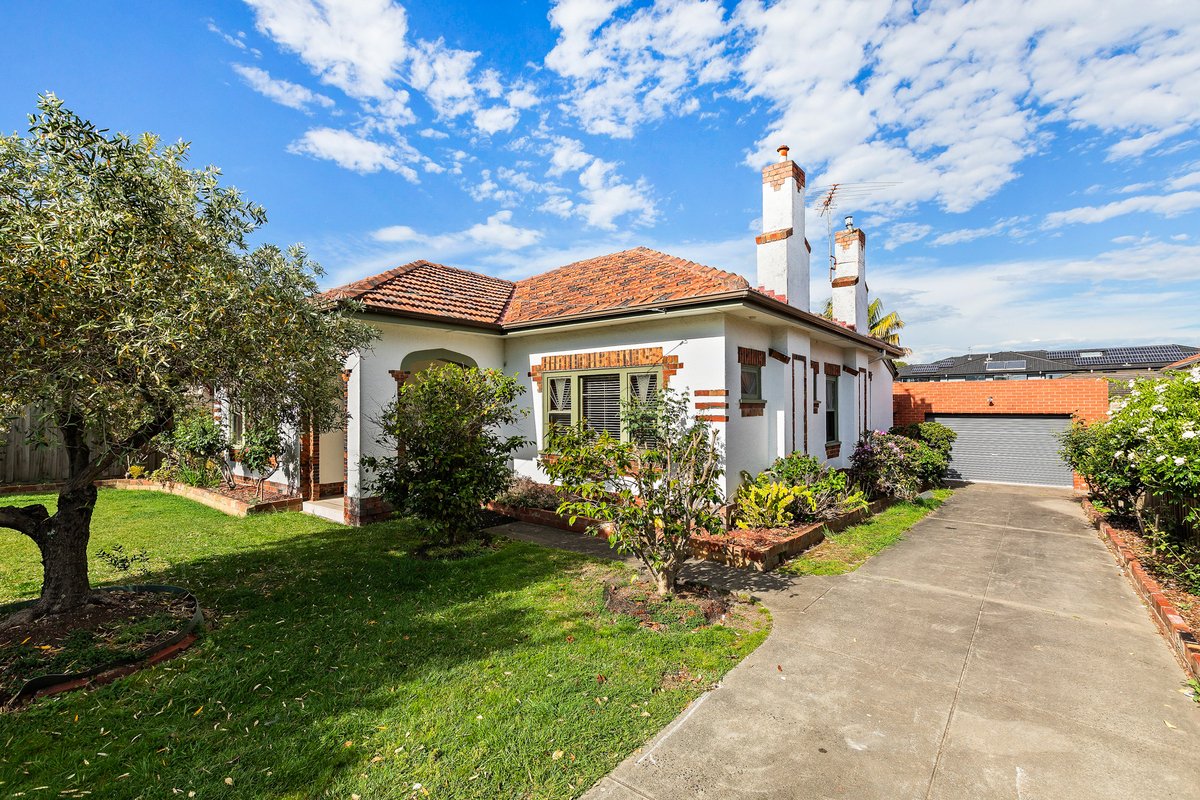 669 Hawthorn Road Brighton East - 3 bedroom property