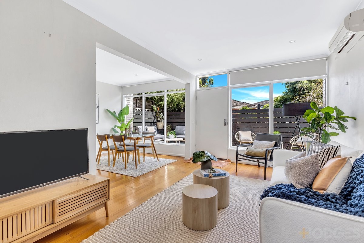 6 / 7 Rogers Street Mentone - Residential for sale