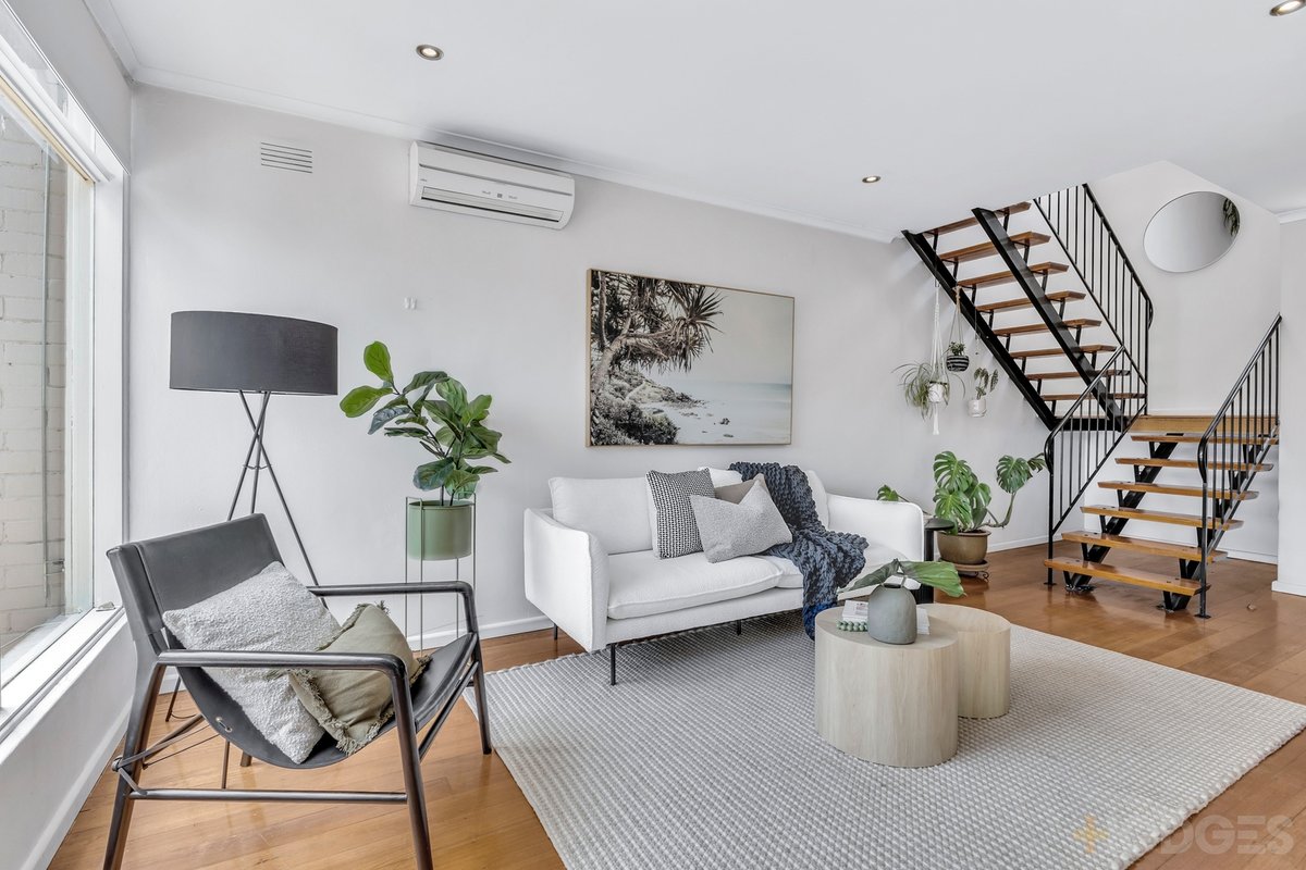 6 / 7 Rogers Street Mentone - Residential for sale