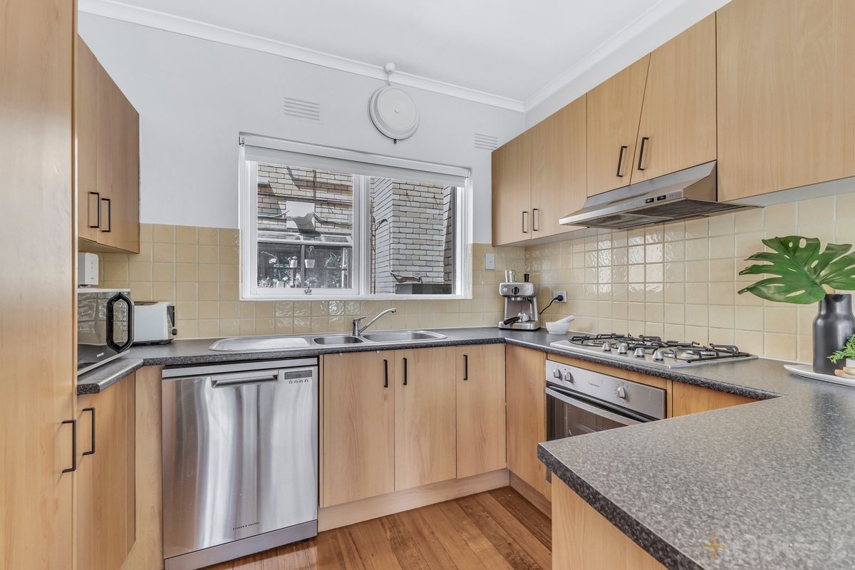 6 / 7 Rogers Street Mentone - Residential for sale