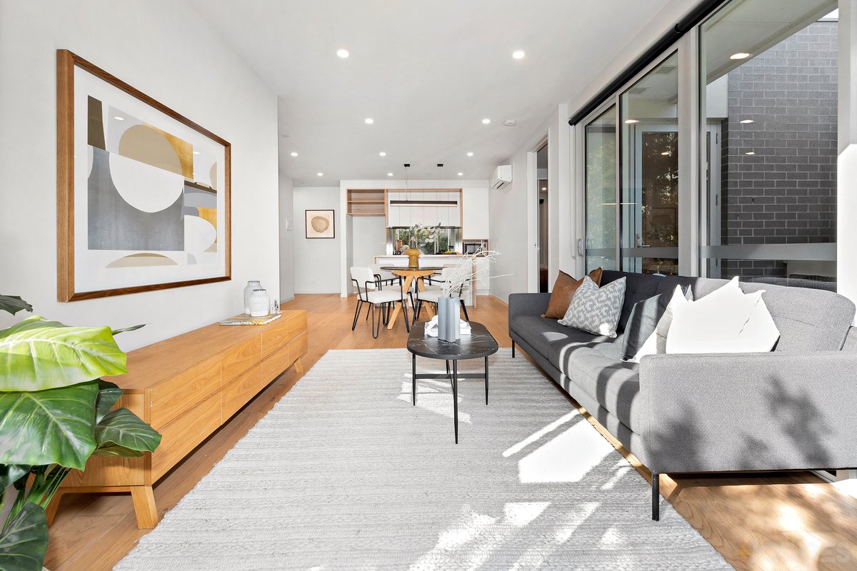 6 / 7 Toward Street Murrumbeena - Residential for sale