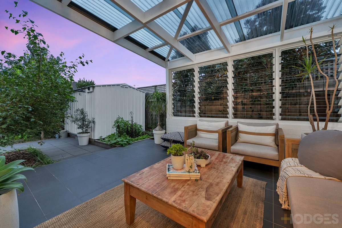 6 / 8 Maury Road Chelsea - Residential for sale