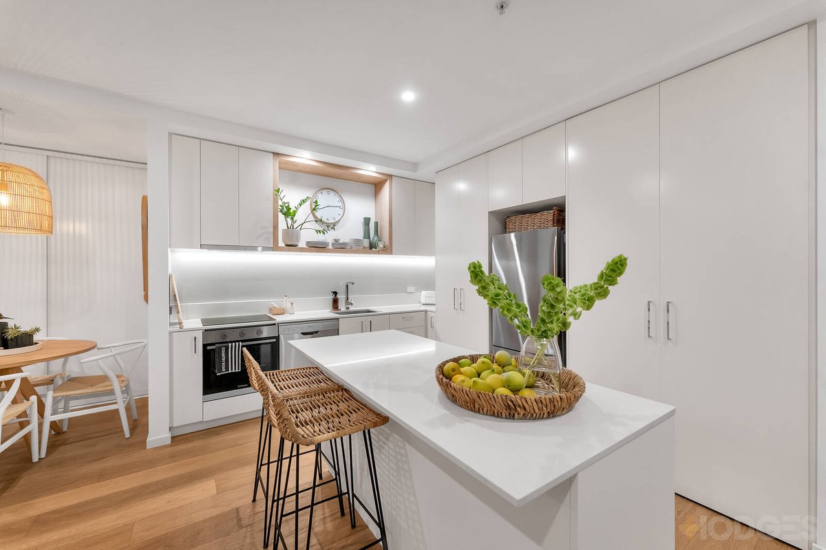 6 / 8 Maury Road Chelsea - Residential for sale