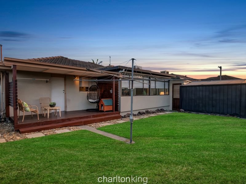69 Sherbrooke Avenue OAKLEIGH SOUTH - Residential for sale