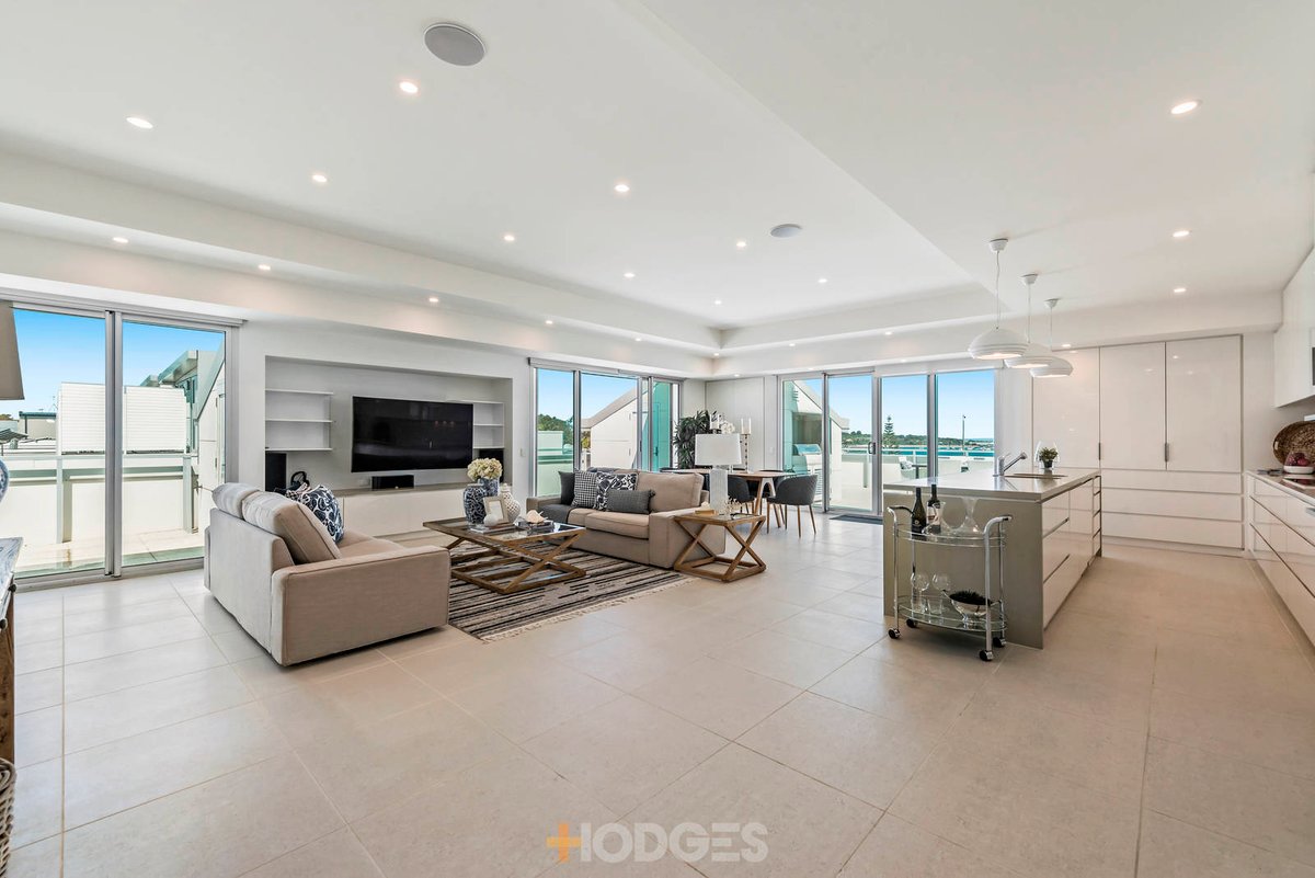 69 / 15 Beach Road Hampton - Residential for sale