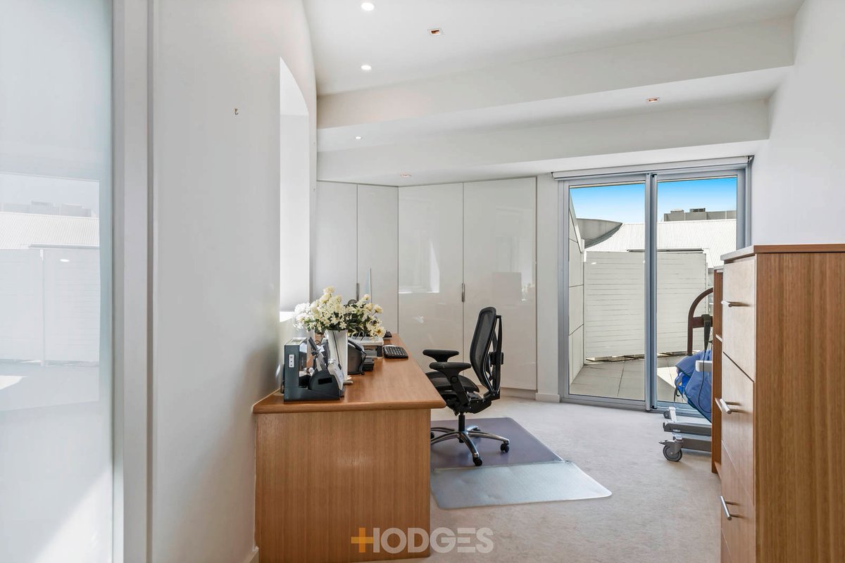 69 / 15 Beach Road Hampton - Residential for sale