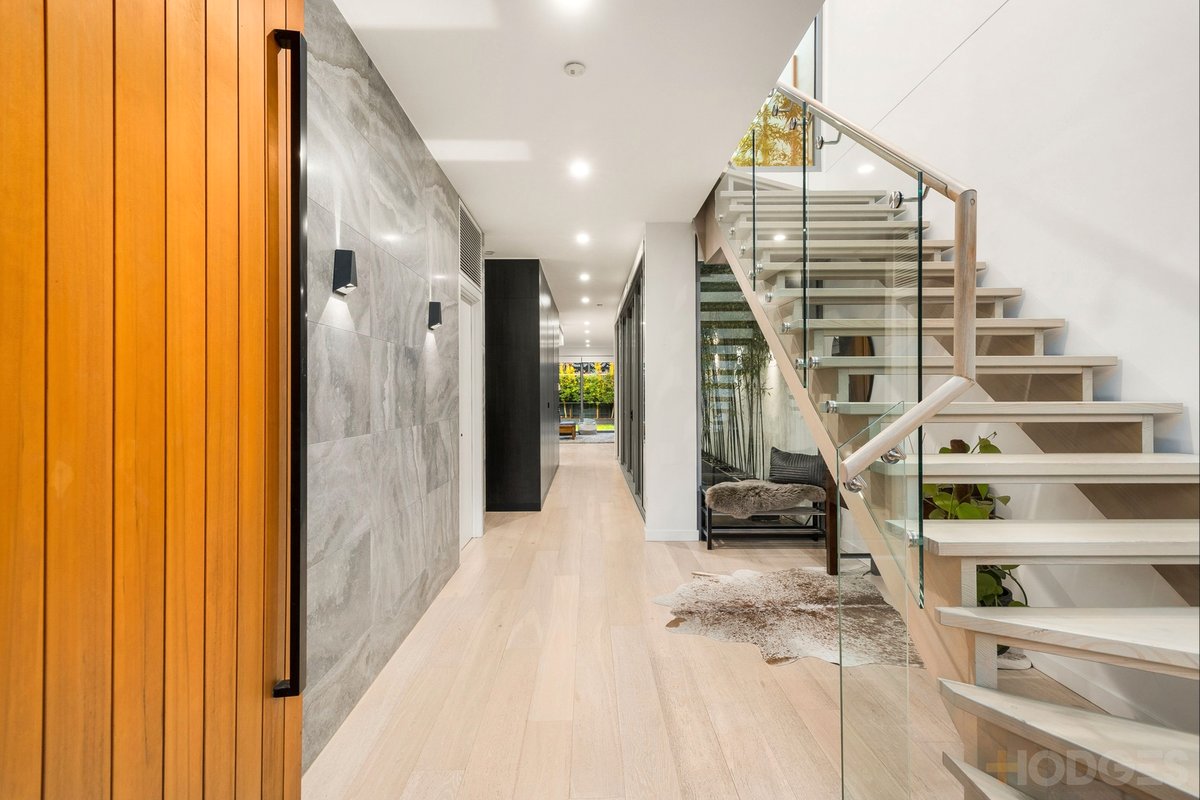 6B Oak Crescent Caulfield North - Residential for sale