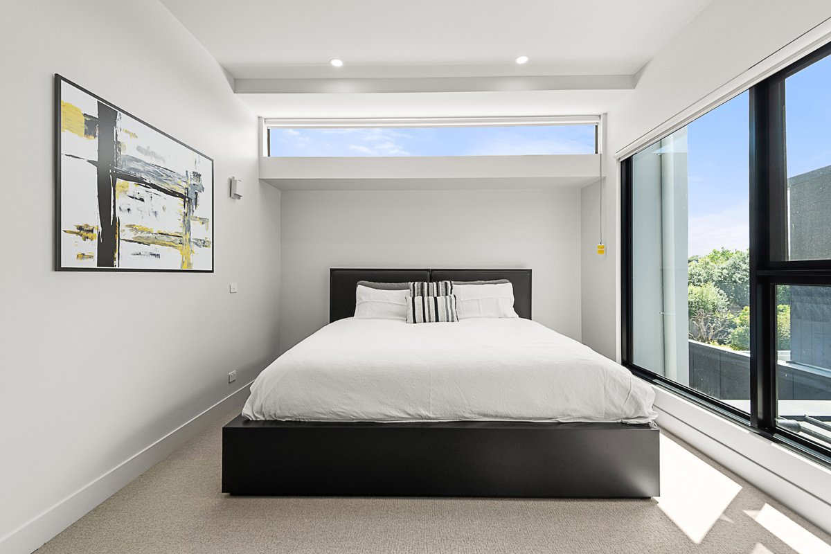 6B Parklands Crescent Brighton East - Residential for sale