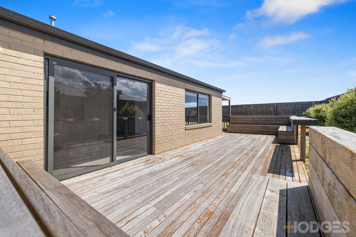 7 Albatross Drive Inverloch - Residential for sale