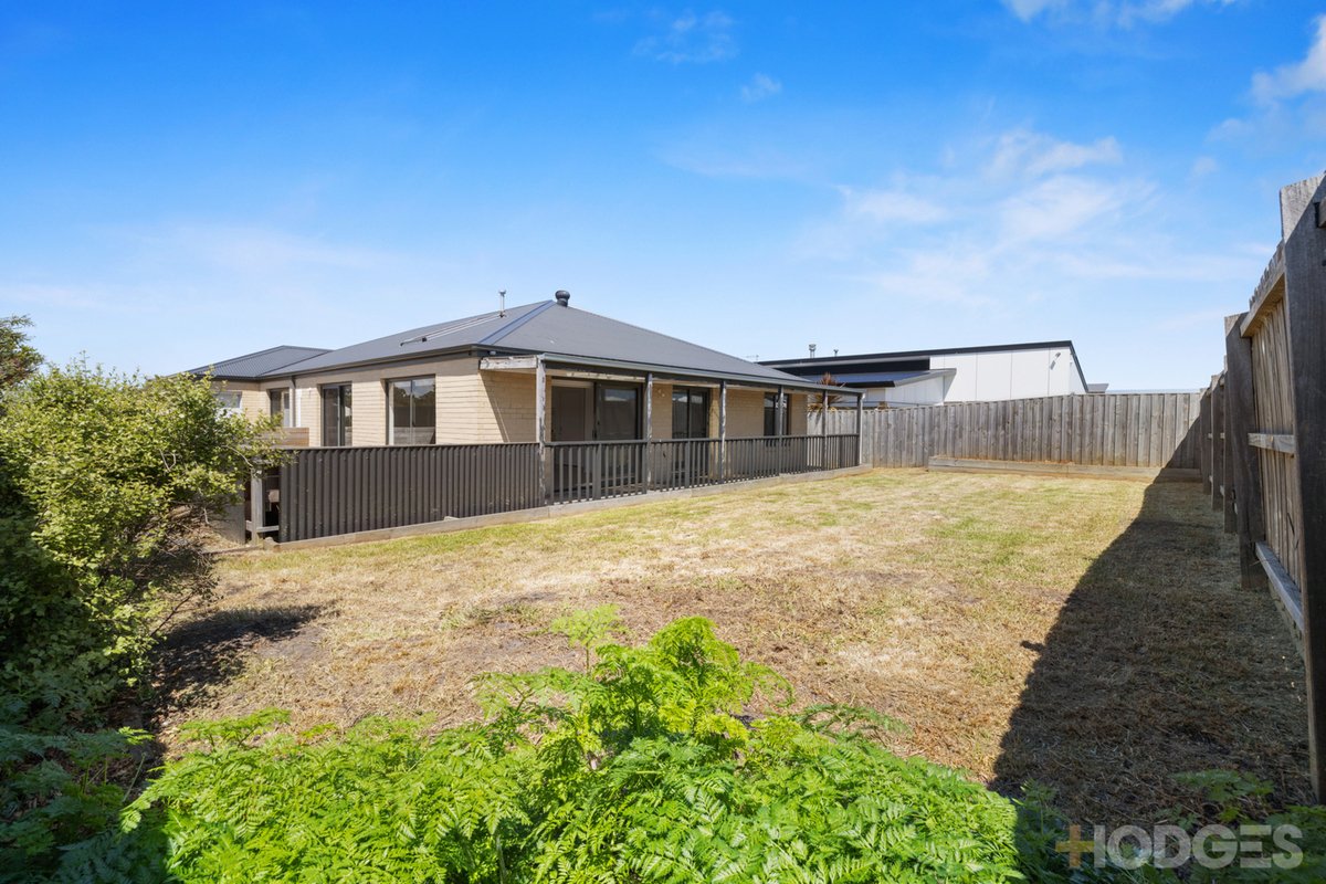 7 Albatross Drive Inverloch - Residential for sale