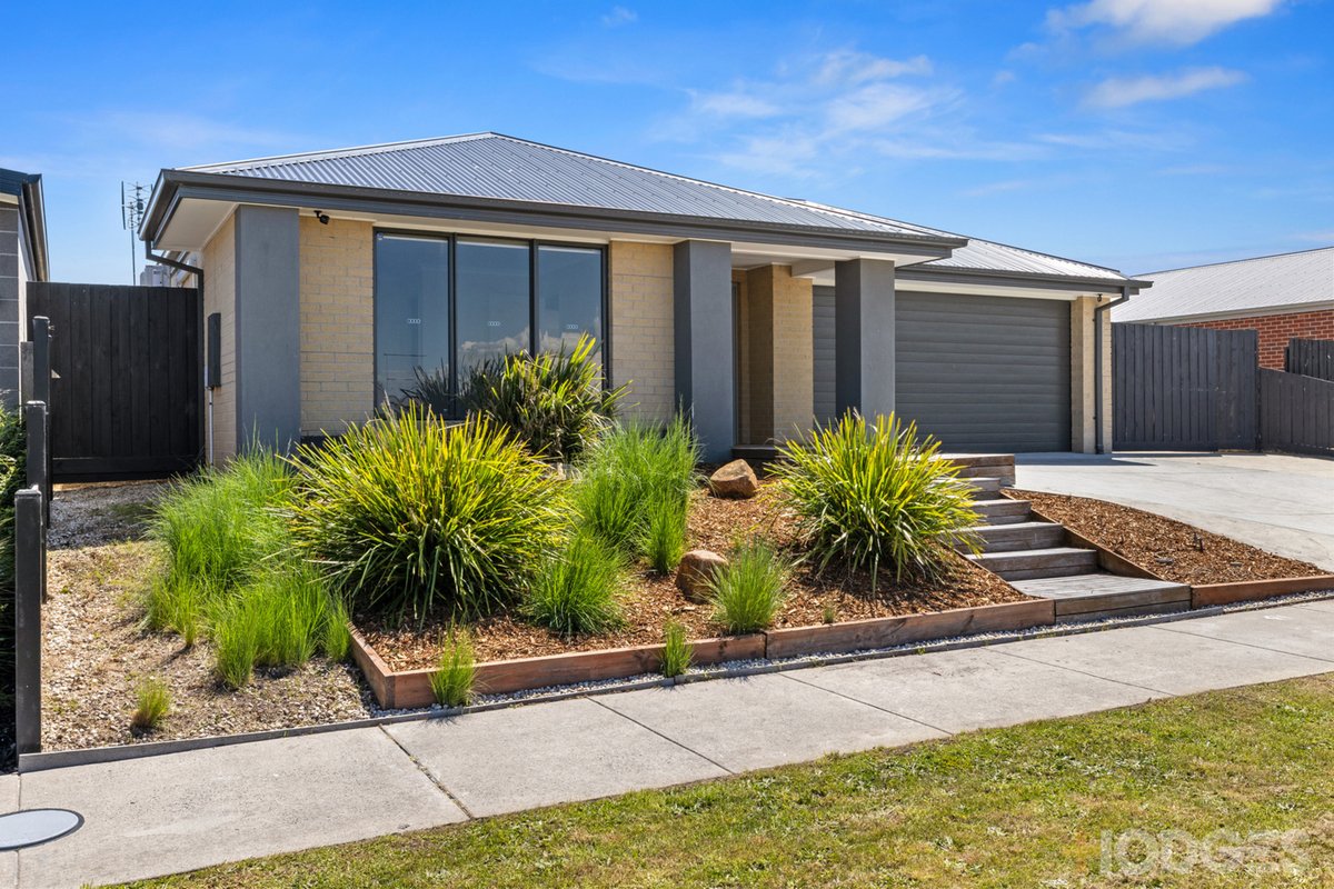 7 Albatross Drive Inverloch - Residential for sale
