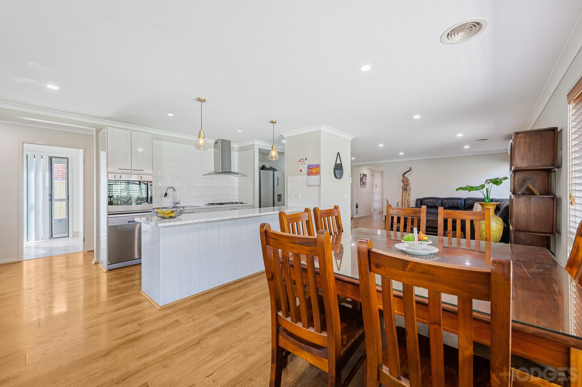 7 Barnsbury Road Wyndham Vale - Residential for sale