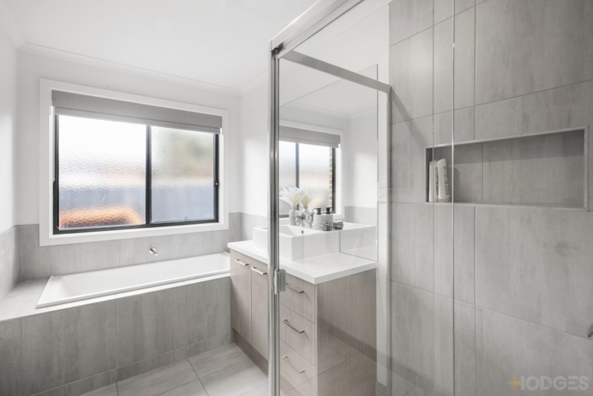 7 Berry Saltbush Drive Wallan - Residential for sale