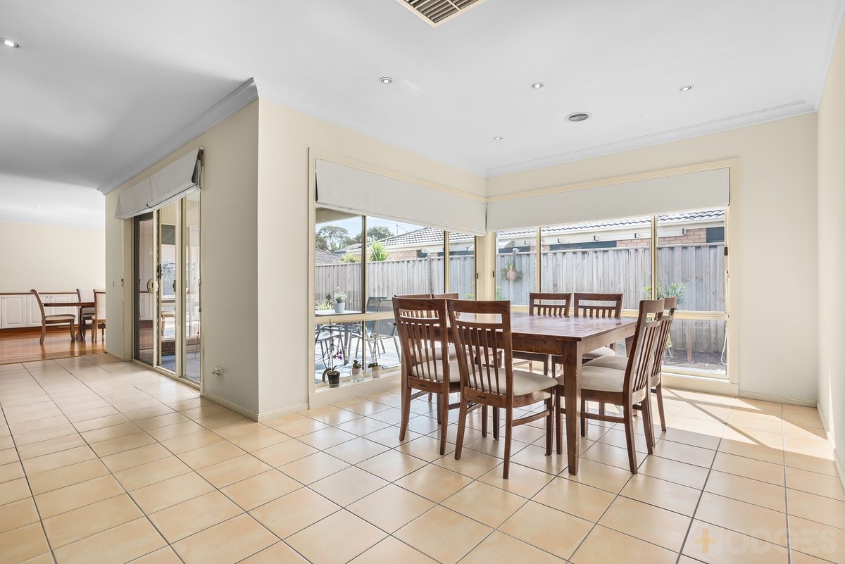 7 Carpentaria Court Aspendale Gardens - Residential for sale