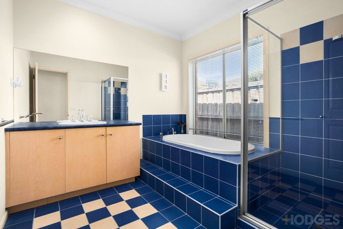 7 Carpentaria Court Aspendale Gardens - Residential for sale