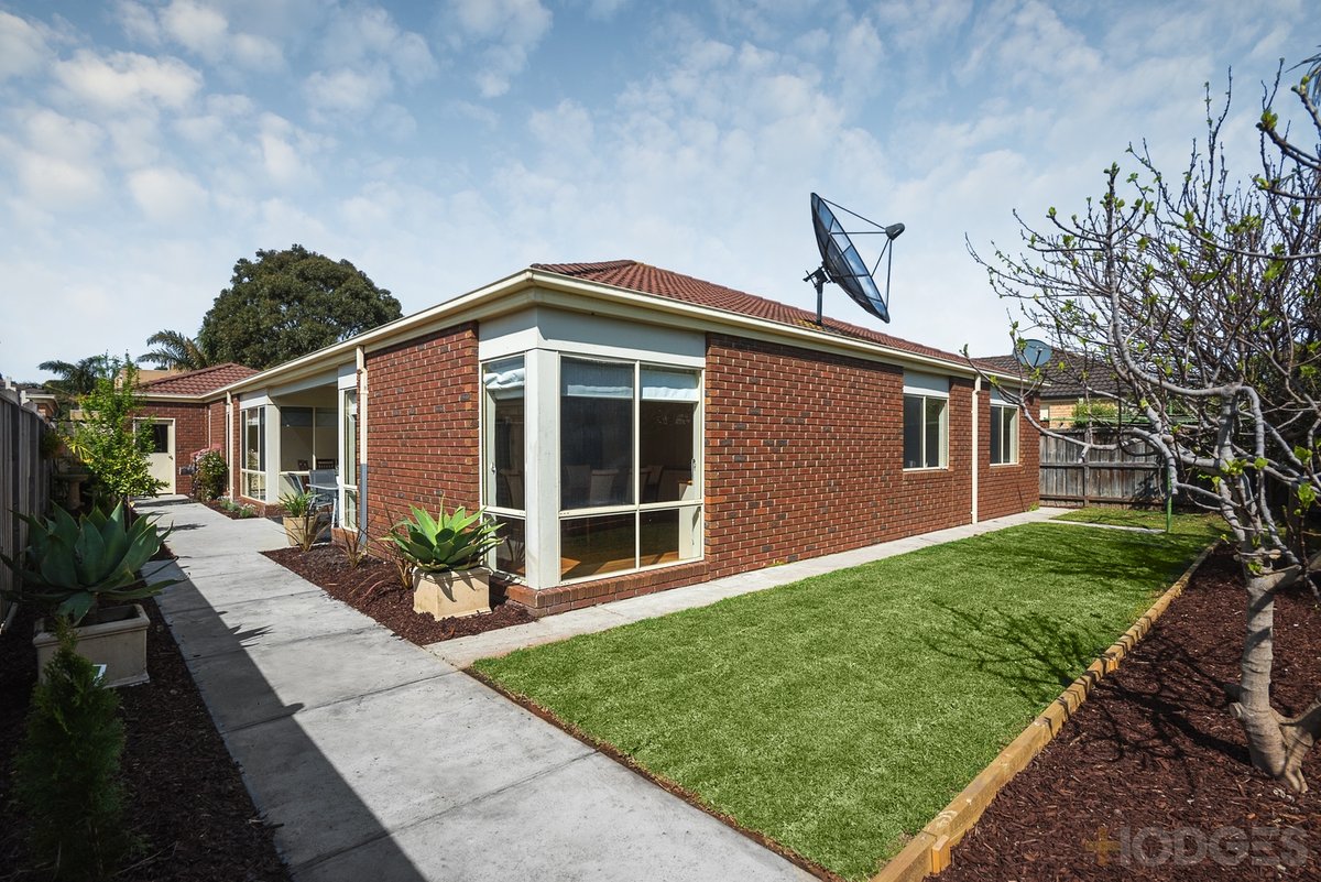 7 Carpentaria Court Aspendale Gardens - Residential for sale