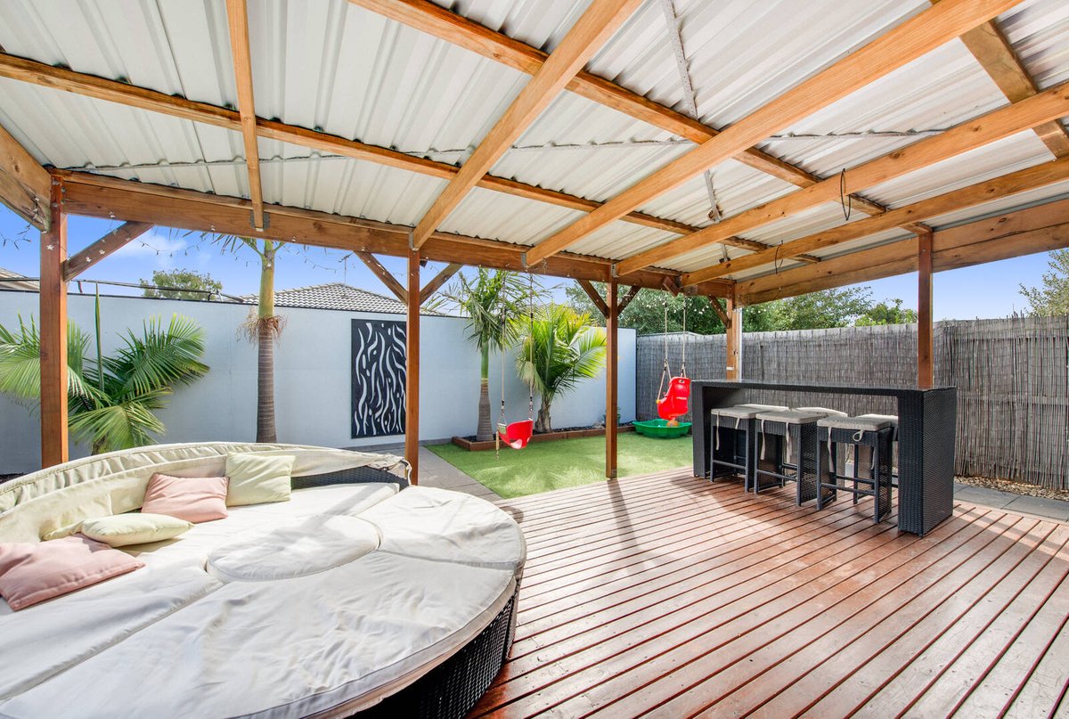 7 Chapman Drive Wyndham Vale - Residential for sale