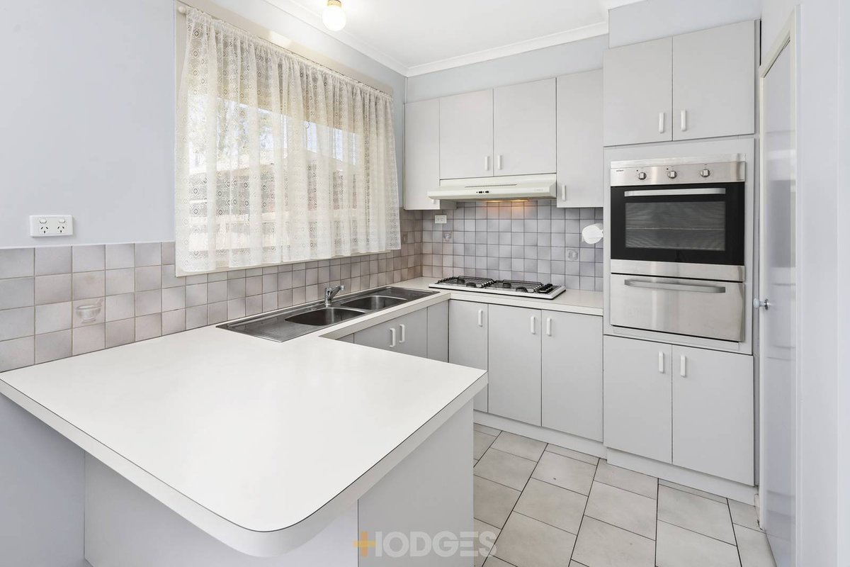7 Dotterel Court Werribee - Residential for sale