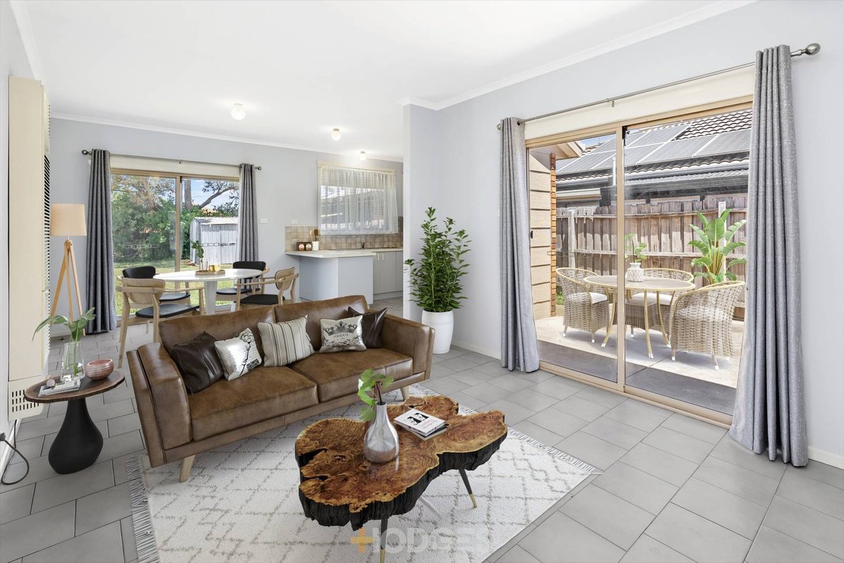 7 Dotterel Court Werribee - Residential for sale