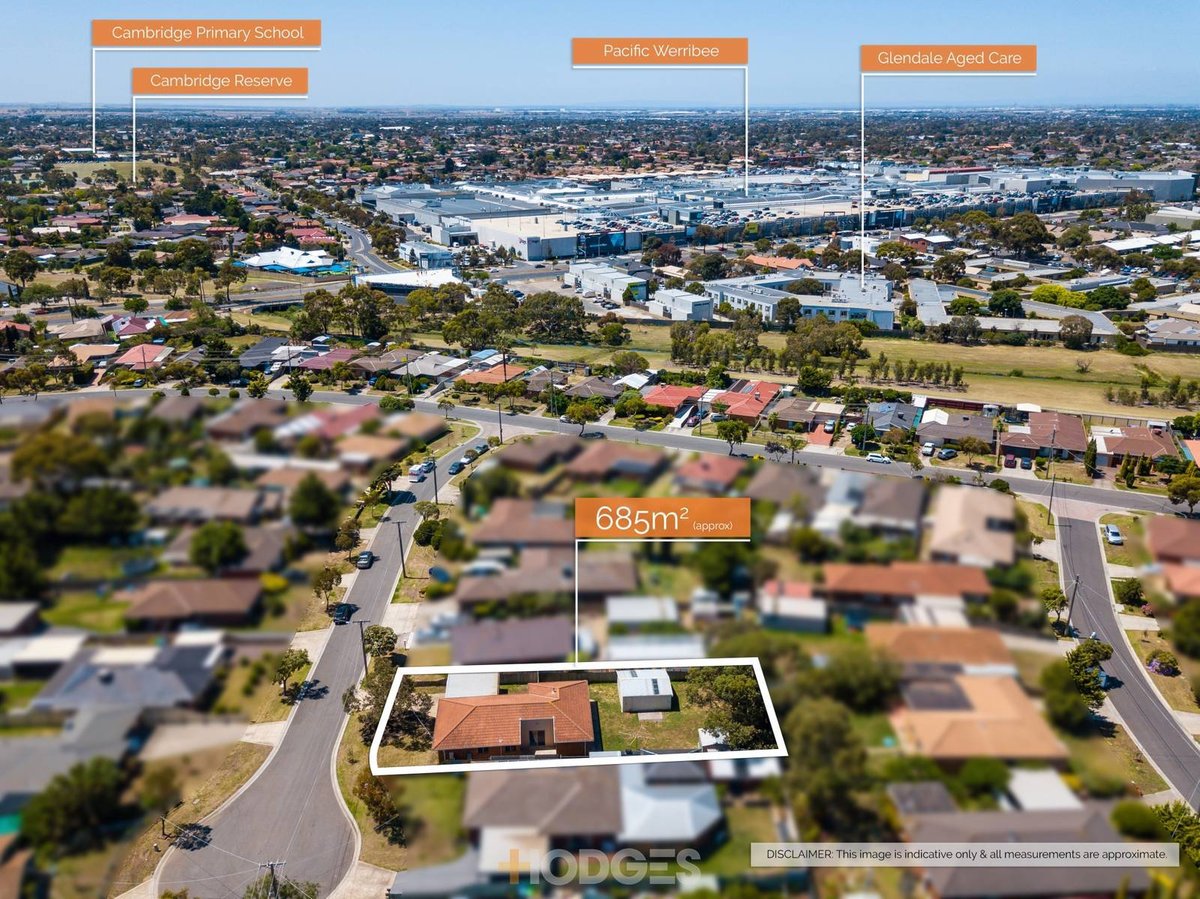 7 Dotterel Court Werribee - Residential for sale