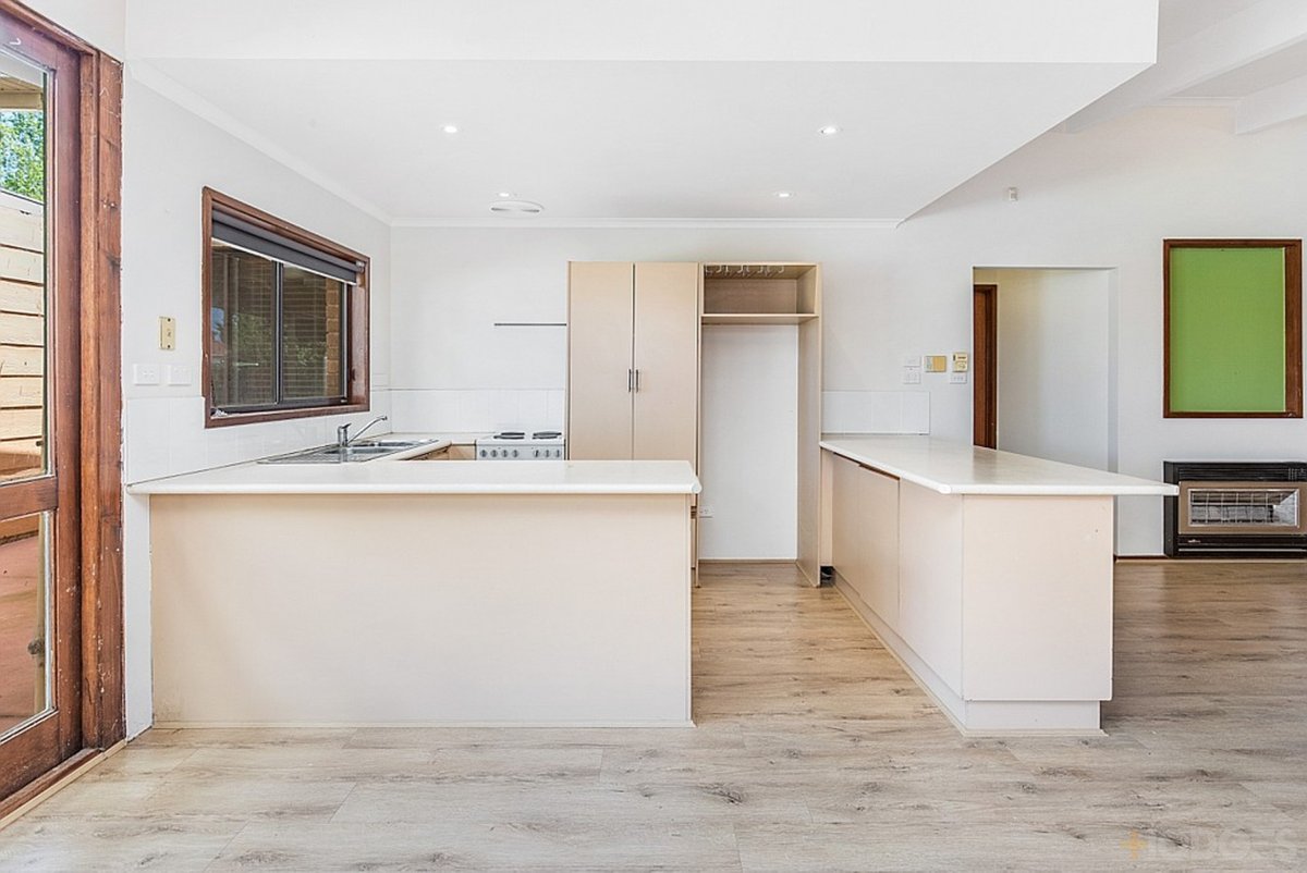 7 Everard Place Hoppers Crossing - Residential for sale