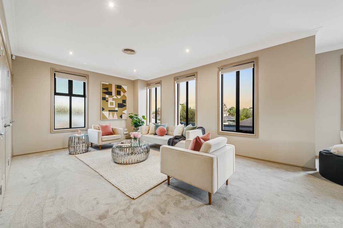 7 Glenmaggie Place Manor Lakes - Residential for sale