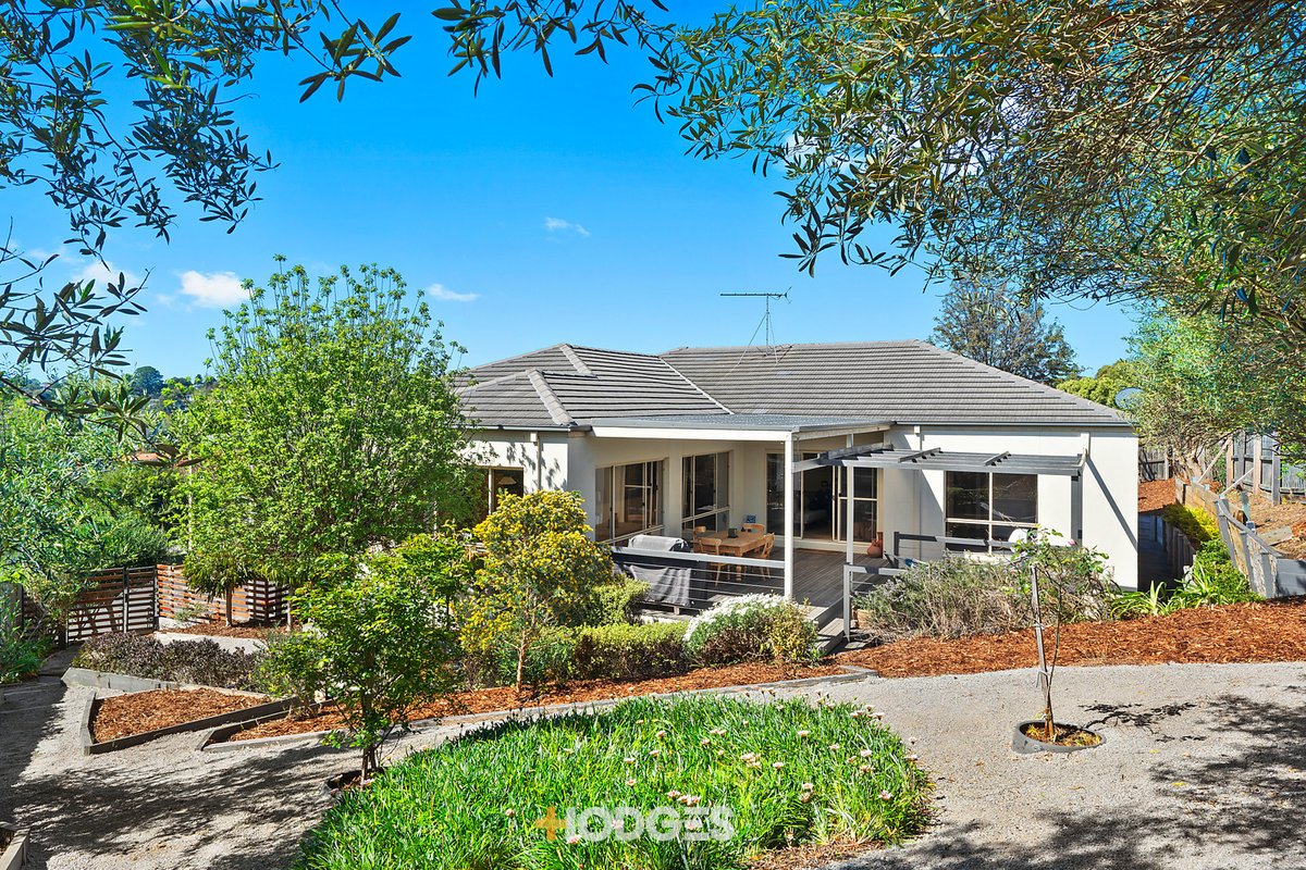 7 Jellindale Court Highton - Residential for sale
