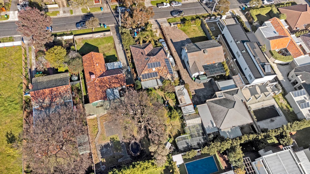 7 Kinross Street Hampton East - Residential for sale