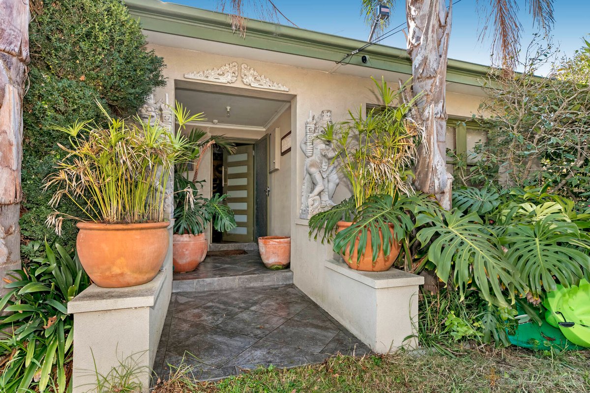 7 Kinross Street Hampton East - Residential for sale