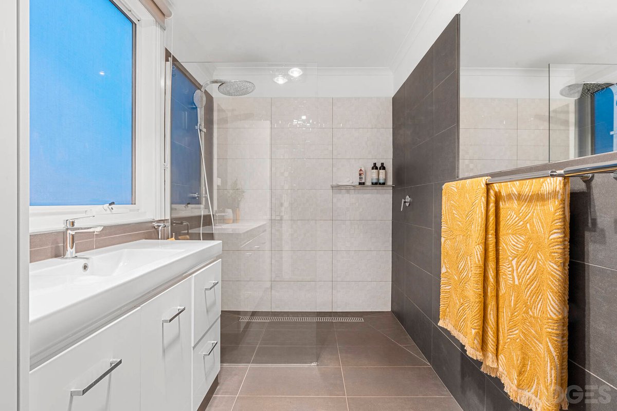 7 Lake Dubban Road Buckley - Residential for sale