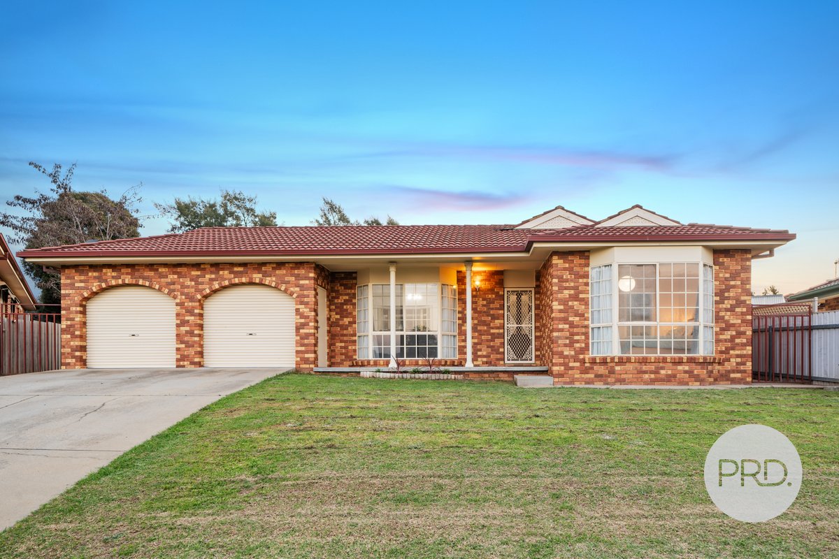 7 Minya Place, GLENFIELD PARK NSW 2650