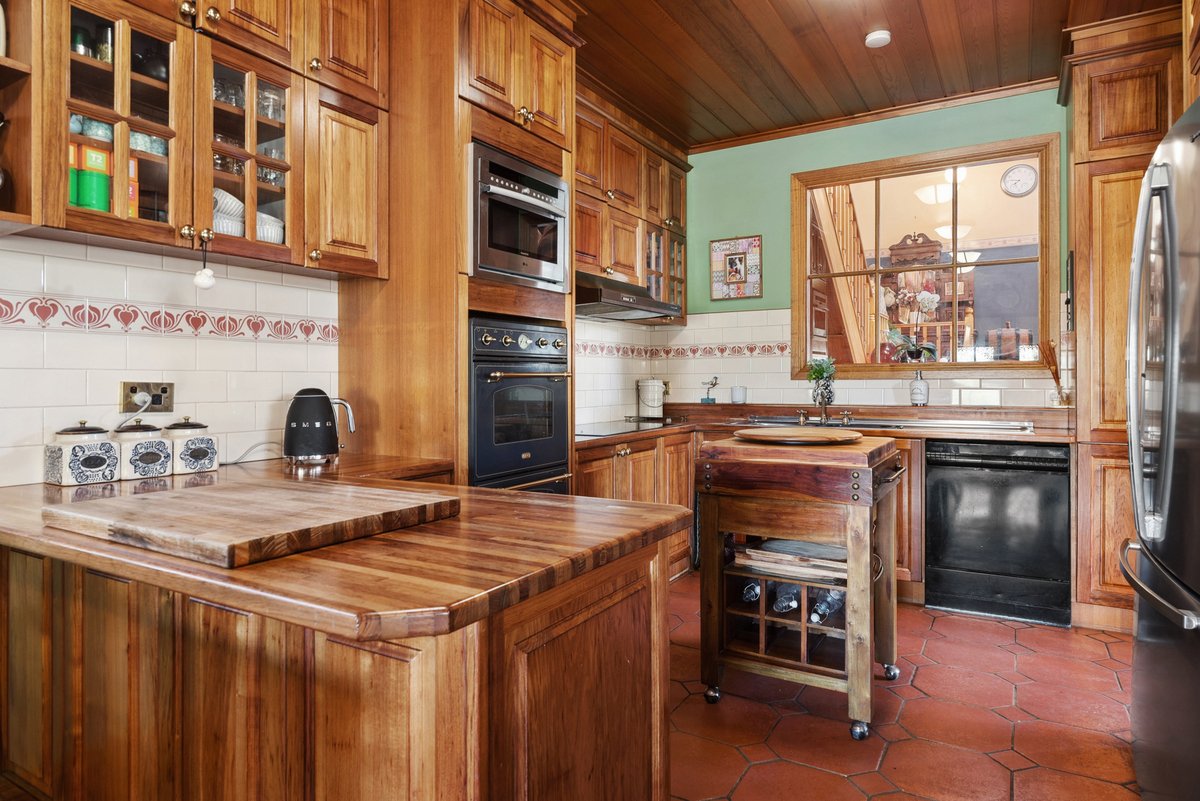 7 Mount View Road Wandong - Residential for sale