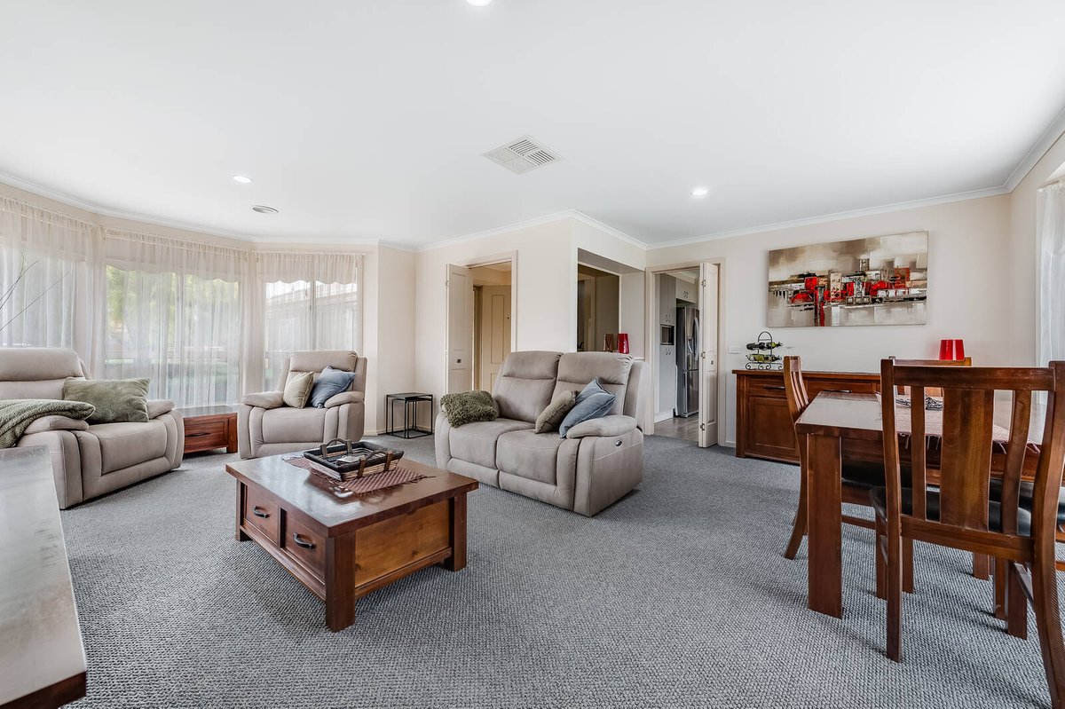 7 Orchid Court Hoppers Crossing - Residential for sale