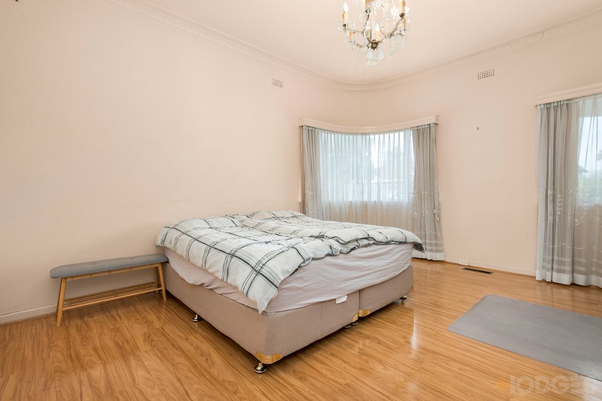 7 Oulton Street Caulfield North - Residential for sale
