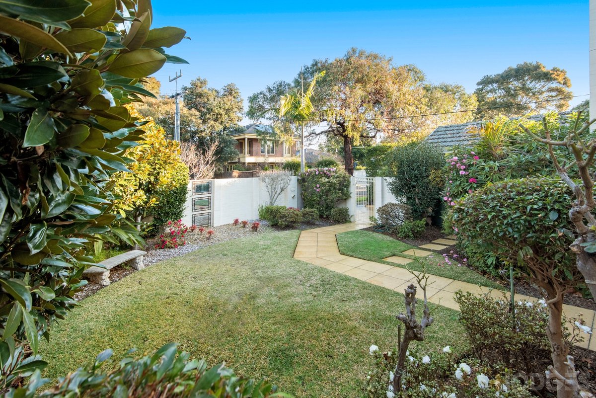 7 Pasadena Avenue Beaumaris - Residential for sale
