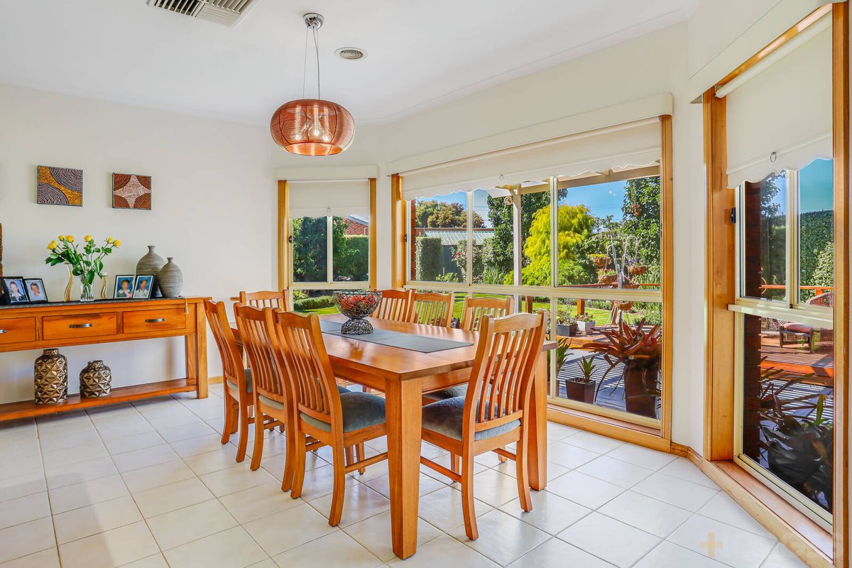 7 Romalyn Court Werribee - Residential for sale