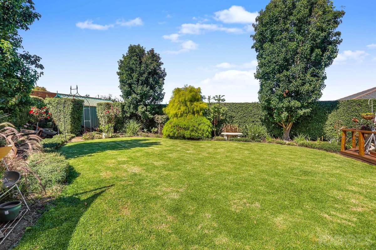 7 Romalyn Court Werribee - Residential for sale