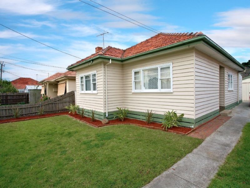 7 Sanderson Street YARRAVILLE - Residential for sale