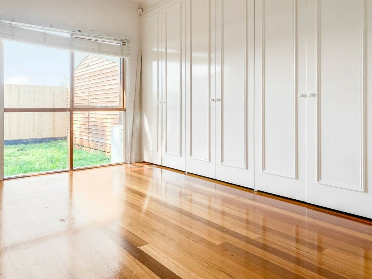 7 Scarlet Street Mordialloc - Residential for lease