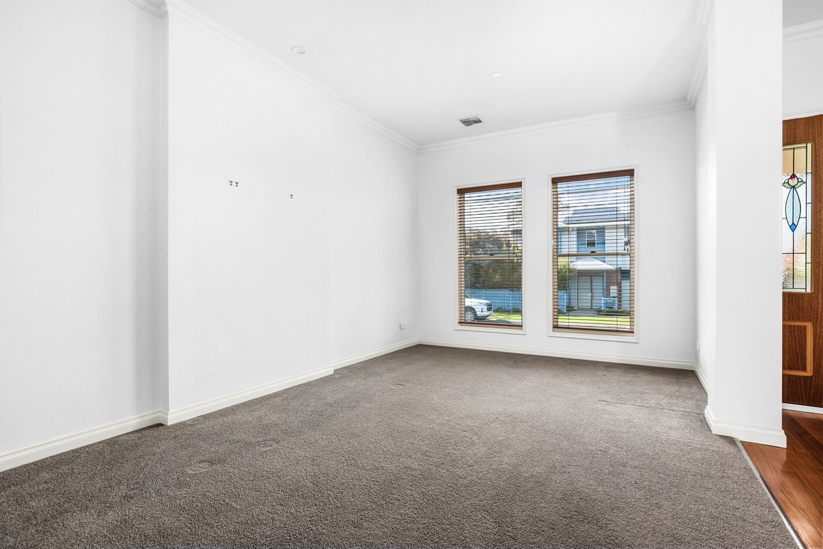 7 Second Street Parkdale - Residential for lease