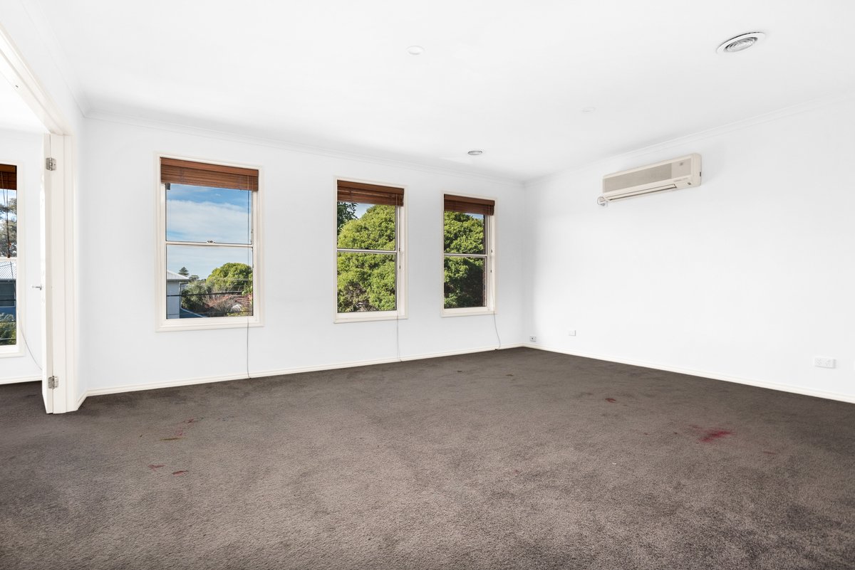 7 Second Street Parkdale - Residential for lease