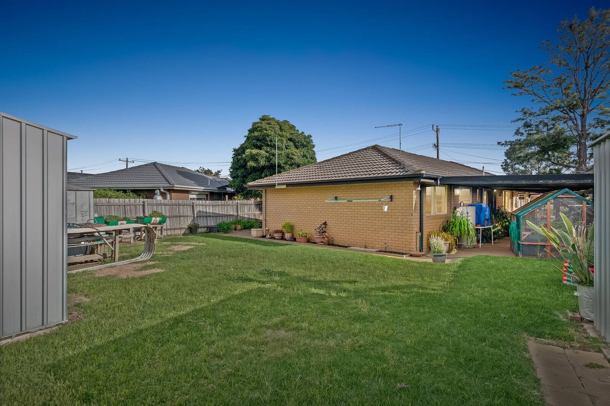 7 Tamarind Crescent Werribee - Residential for sale