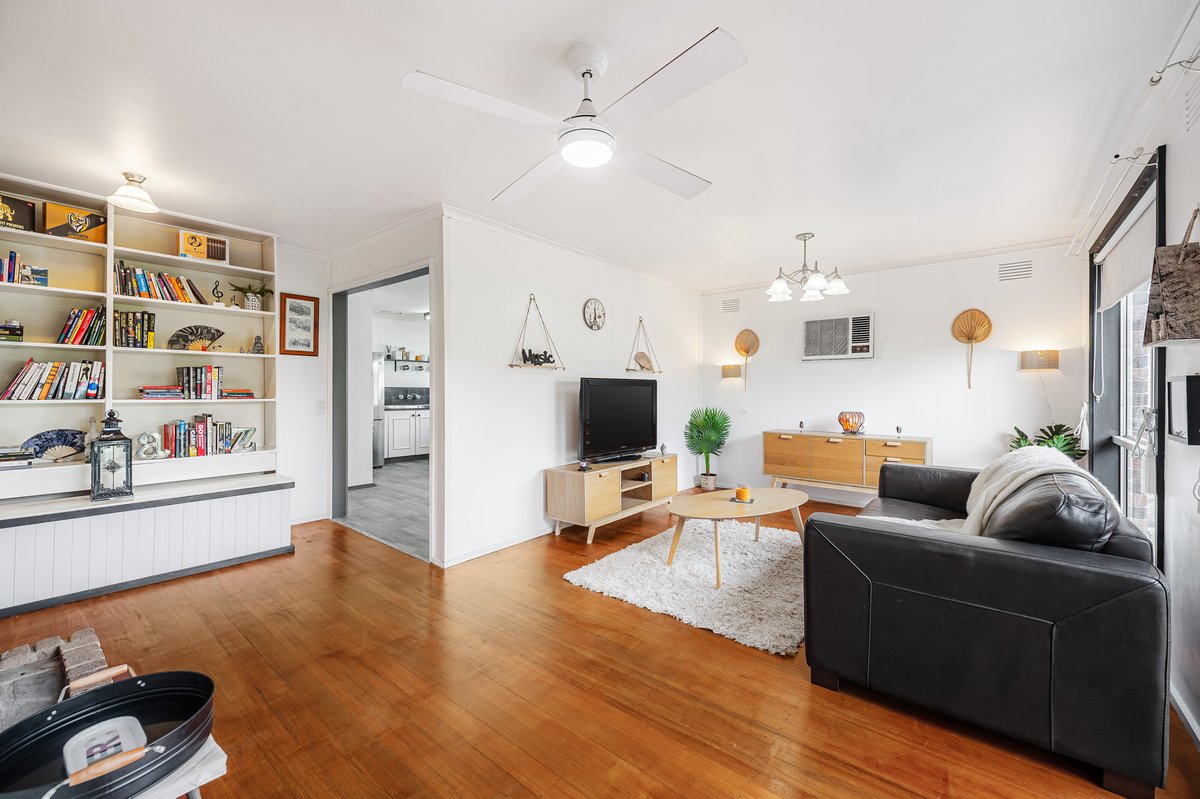 7 Topaz Avenue Wyndham Vale - Residential for sale