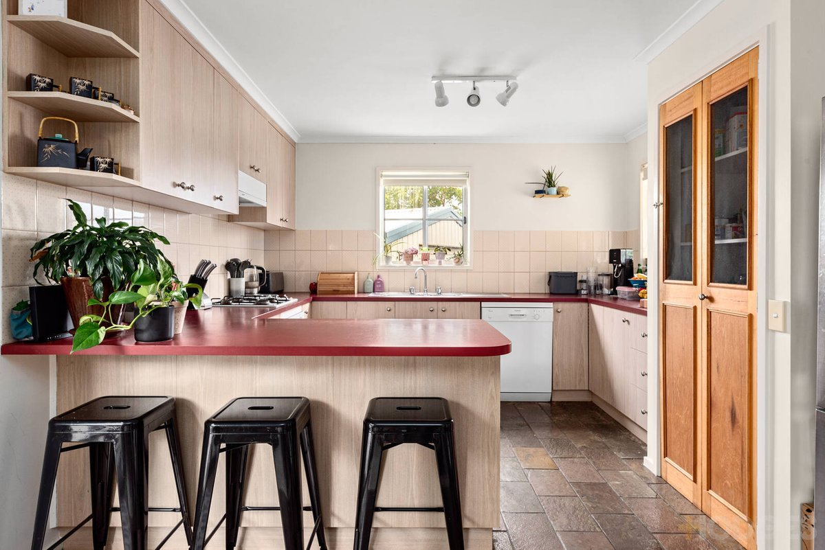 7 Tudor Court Ocean Grove - Residential for sale