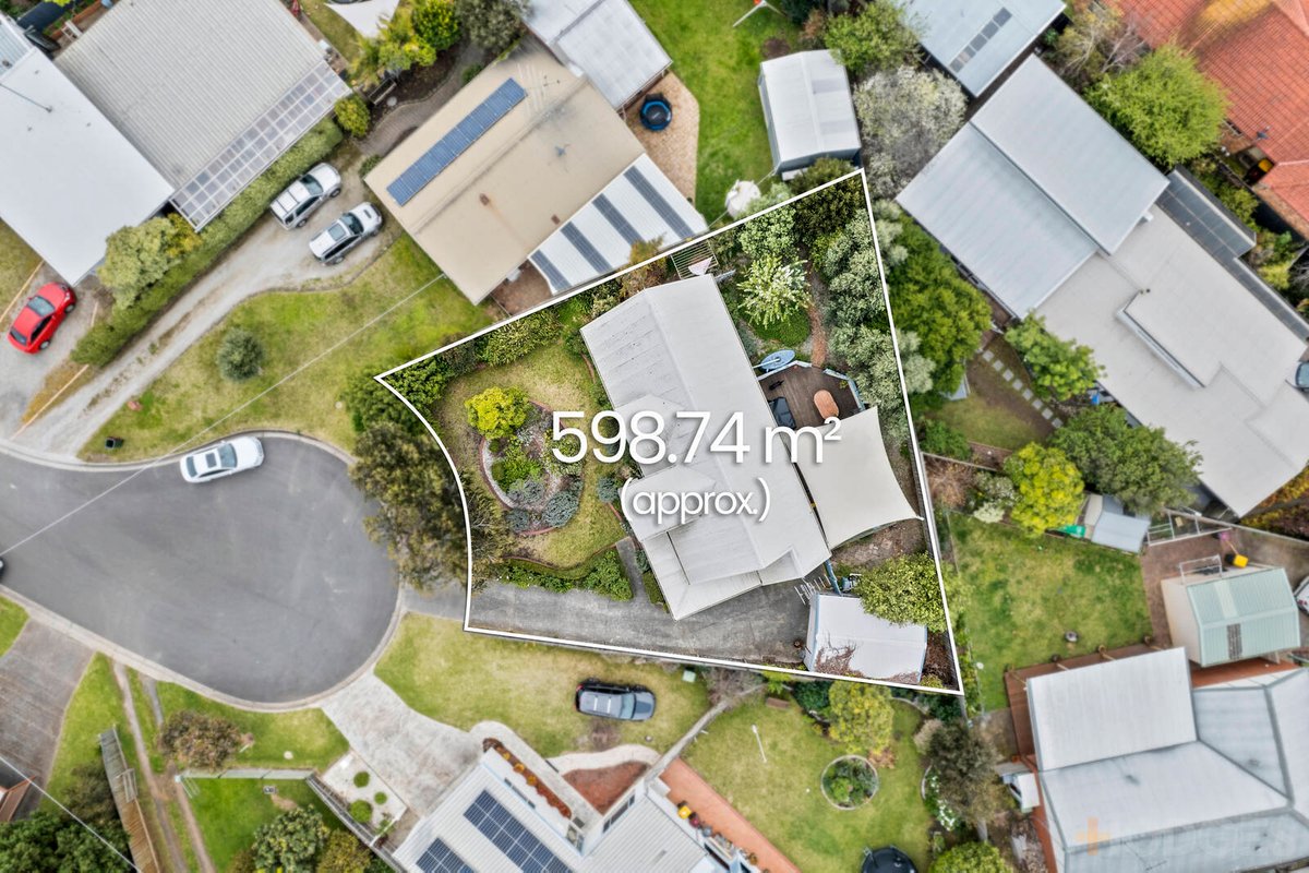 7 Tudor Court Ocean Grove - Residential for sale