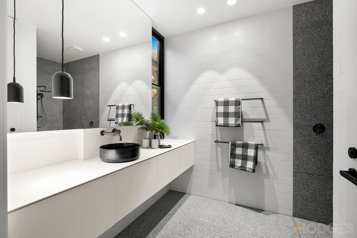 7 Vincent Avenue Geelong - Residential for sale