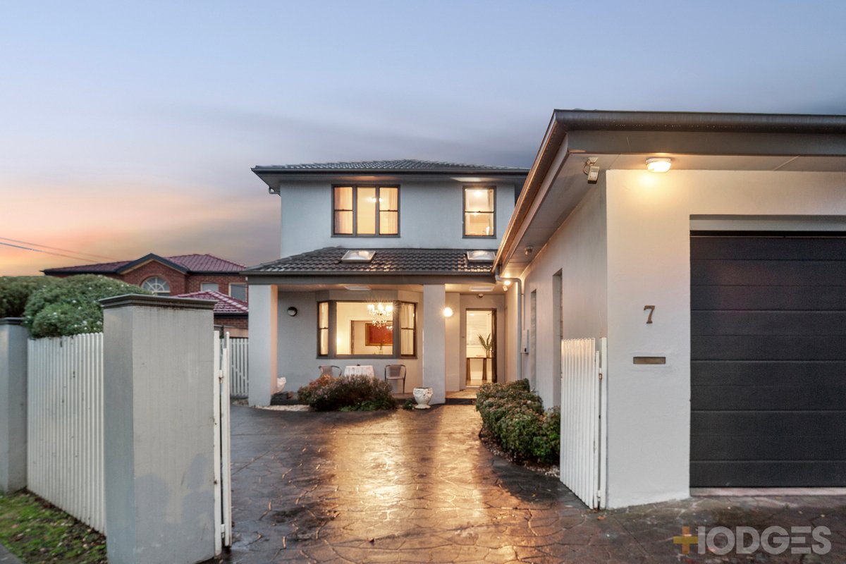 7 Viola Crescent Highett - 5 bedroom property