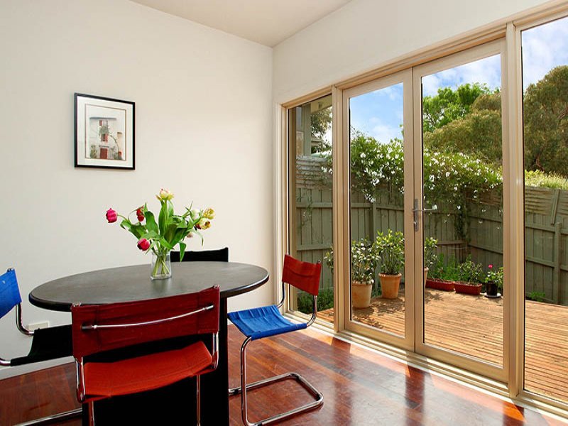 70 Fleetwood Crescent FRANKSTON SOUTH - Residential for sale