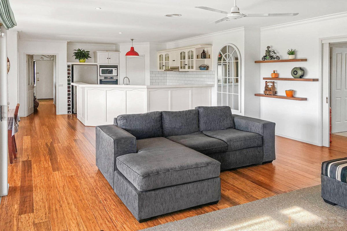 70 McNeill Court Lara - Residential for sale