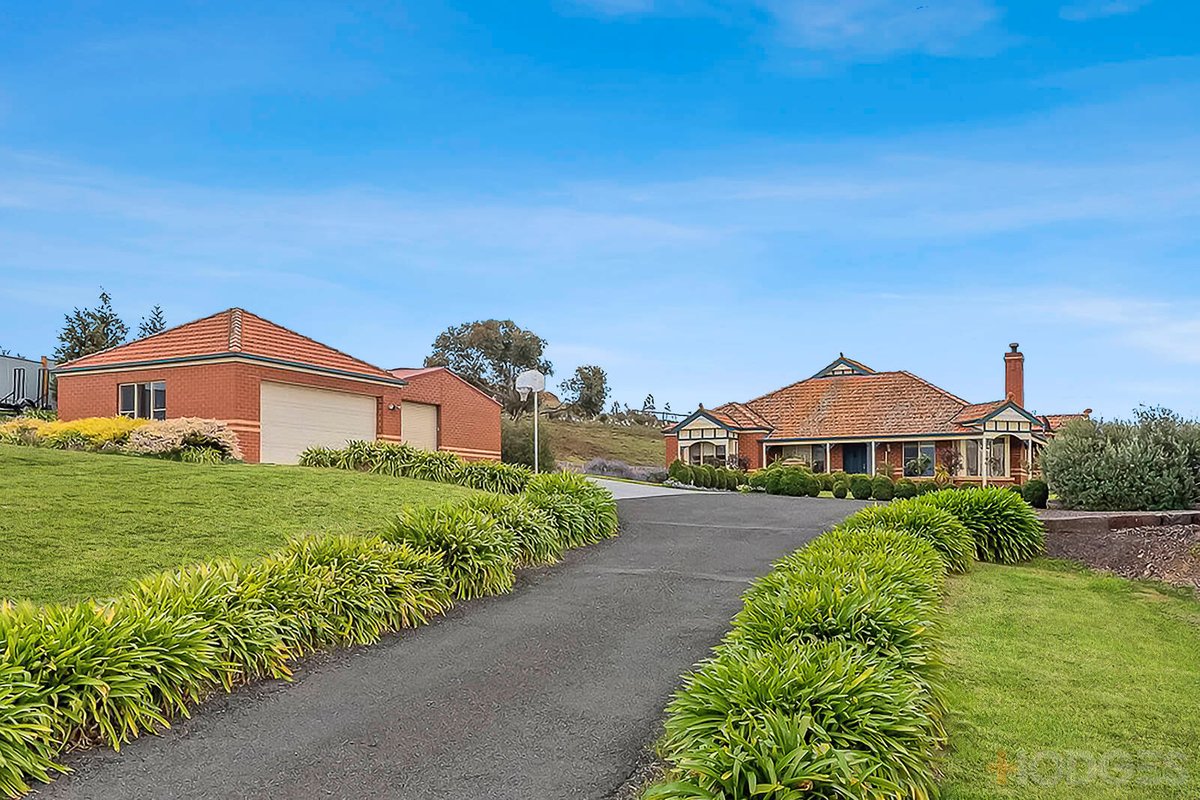 70 McNeill Court Lara - Residential for sale